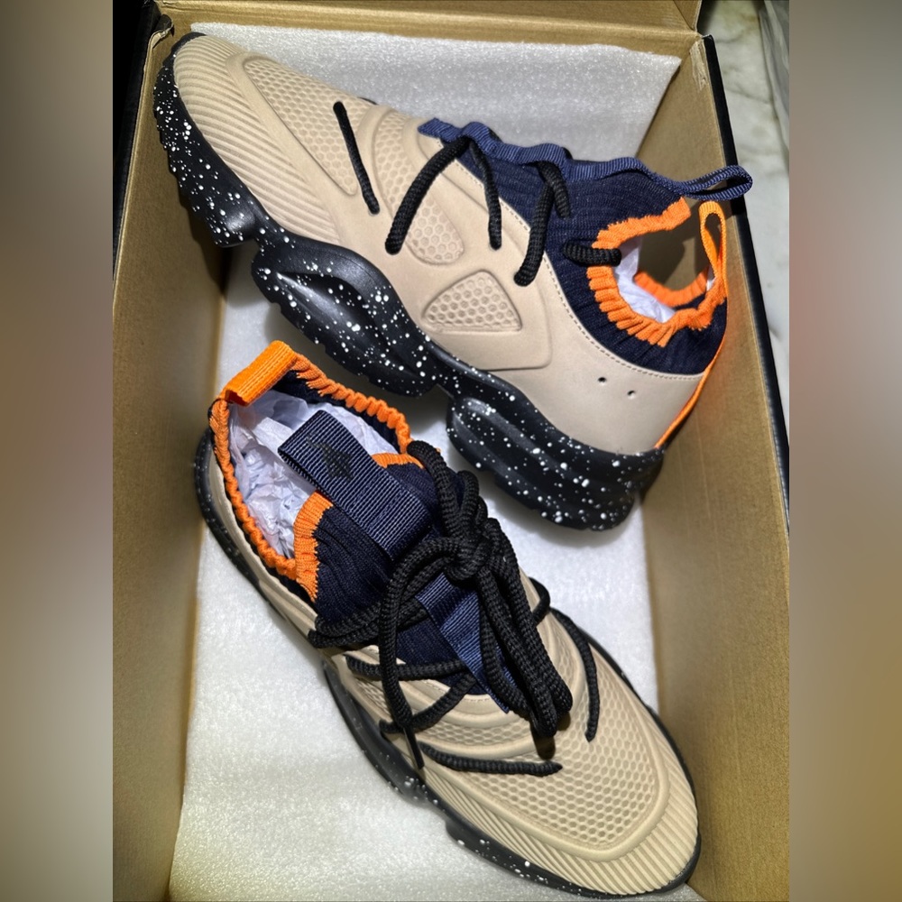 Sia Collective CV 0.02 “Devan On Deck” Size 8 Mens BRAND NEW WITH BOX